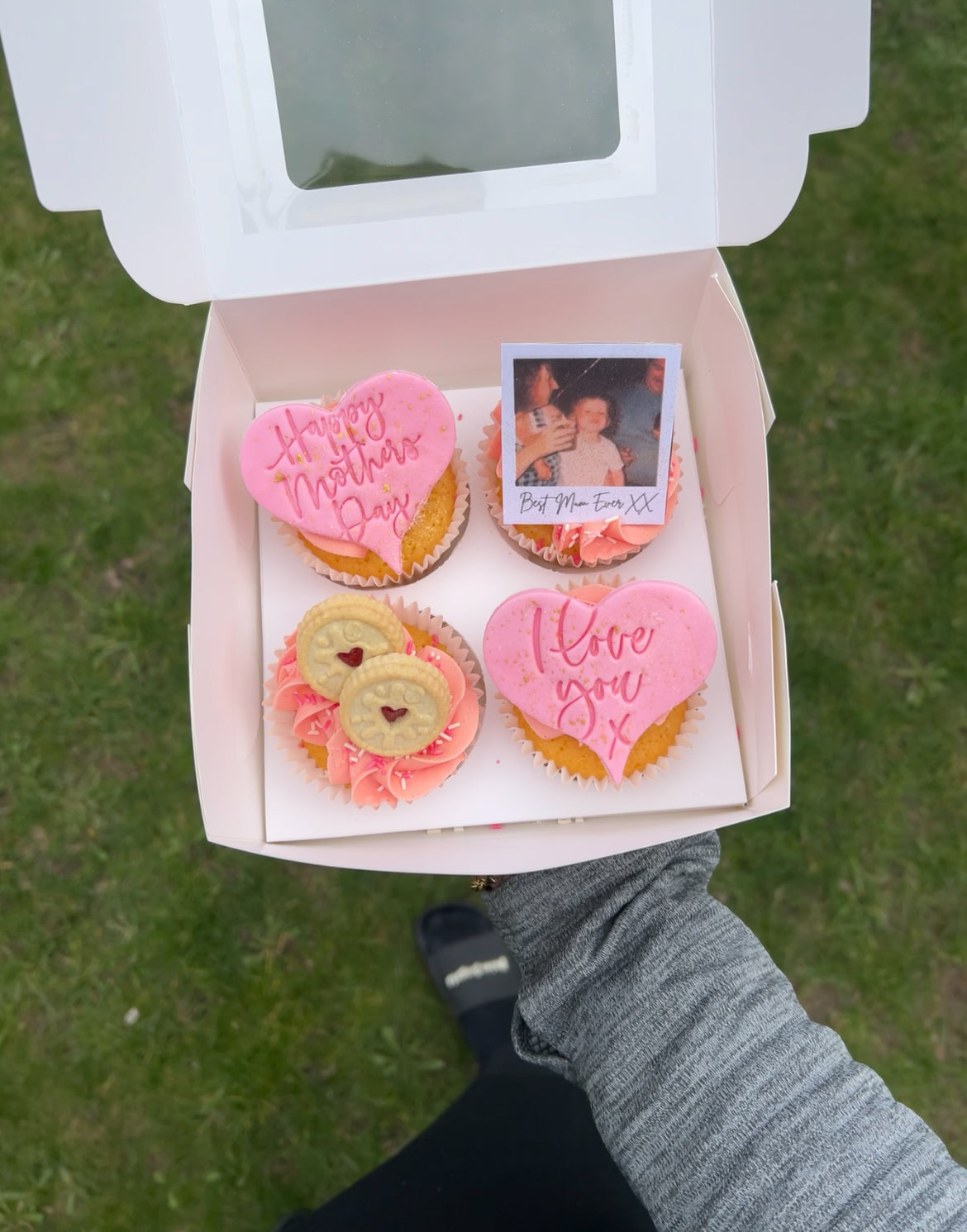 4 x Cupcakes