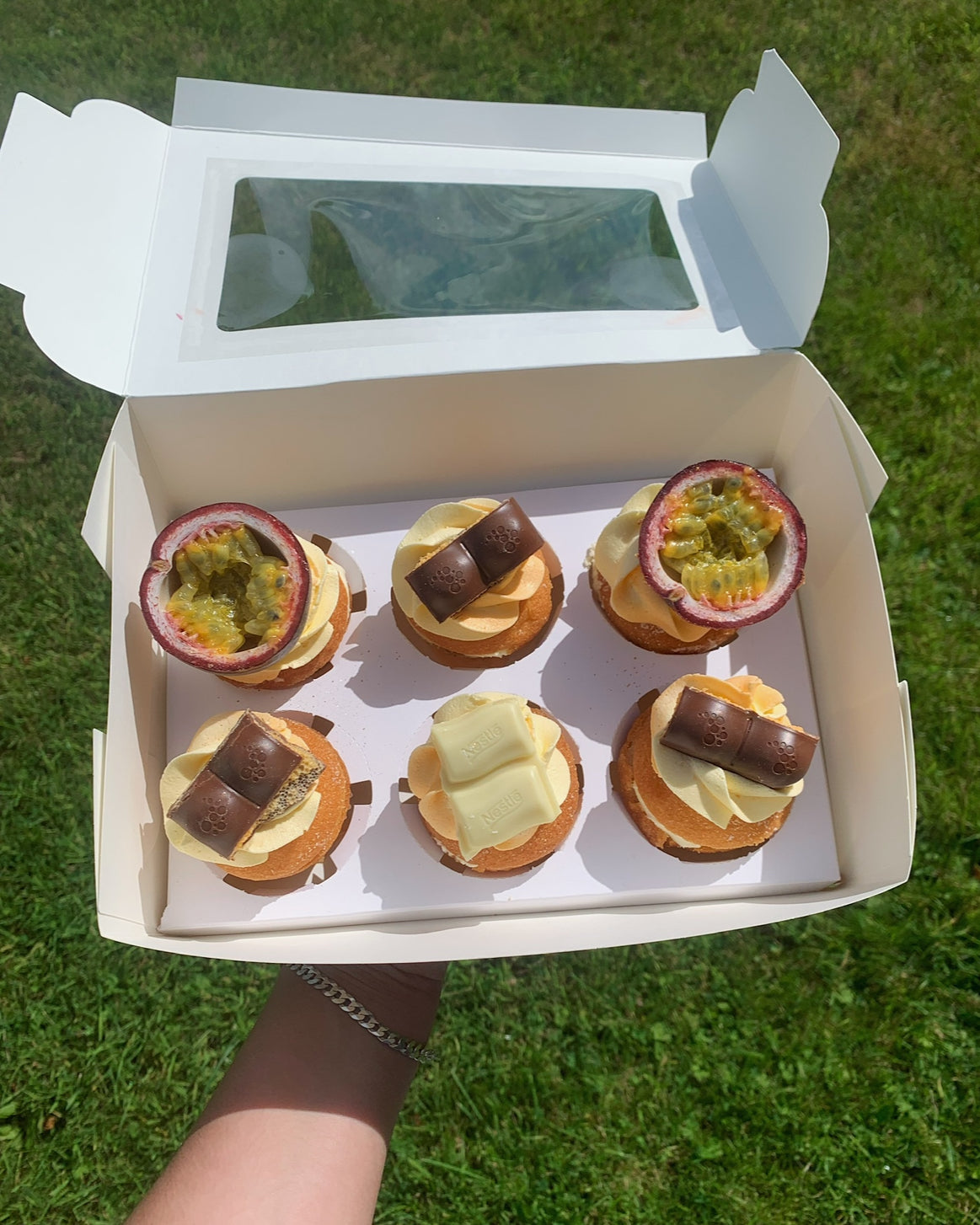 6 x Cupcakes